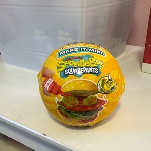 SpongeBob SquarePants Mini Verse Toy